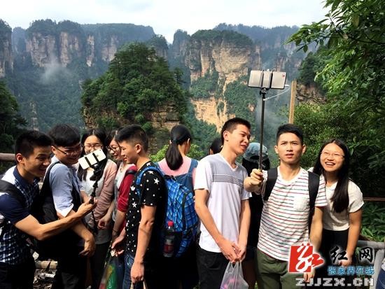 武陵源核心景區(qū)端午安全納客６.２萬人(rén)次