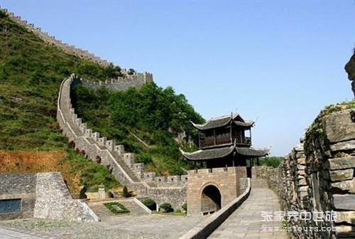 南(nán)方長(cháng)城(chéng)