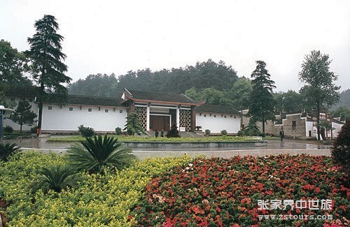 銅像廣場(chǎng)